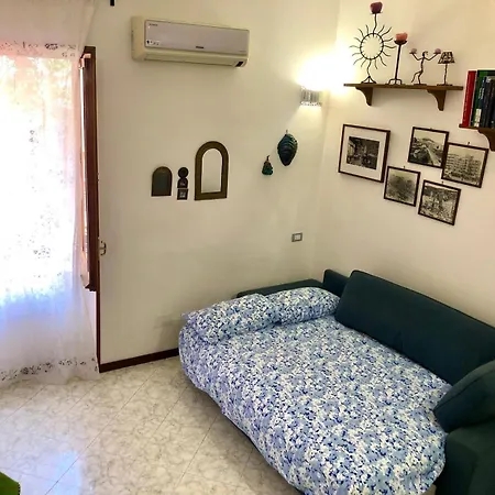 Casa Gamilia * Neapol